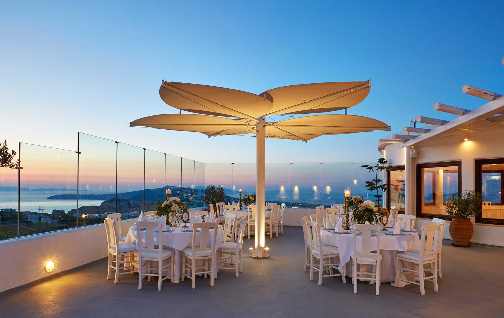 santo-winery-pyrgos-restaurant-santorini-wedding-packages