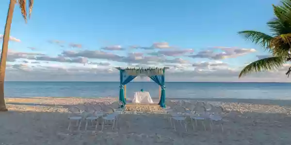 Viva Fortuna Beach by Wyndham