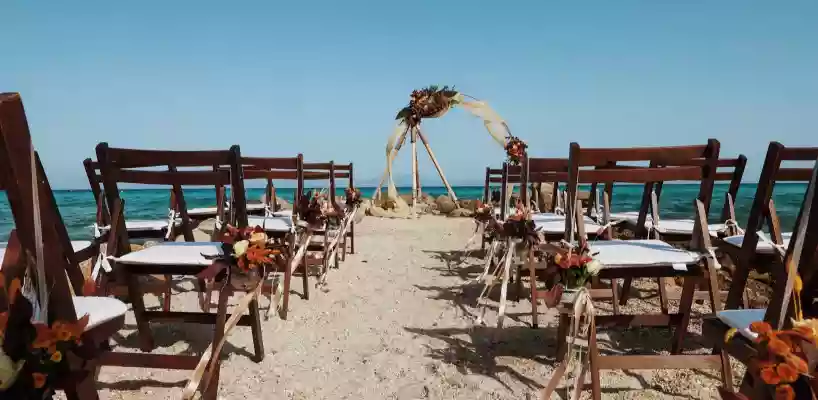 White Suites Resort
