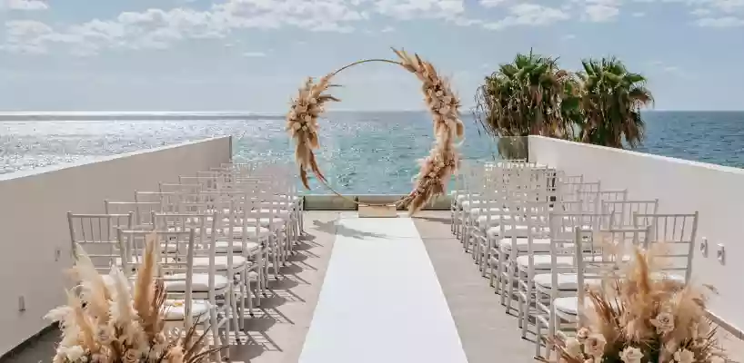 Almyra - weddings