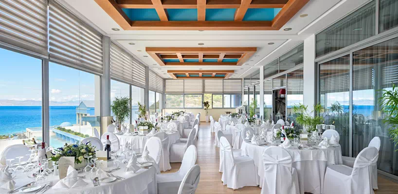 Atrium platinum poolside wedding