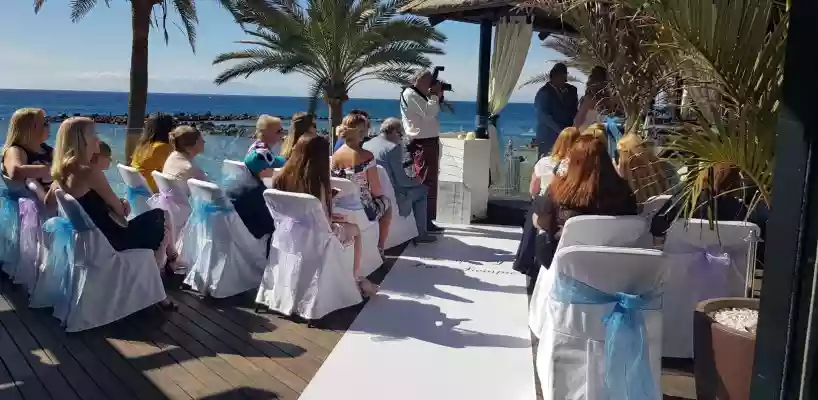 Papagayo Beach Club