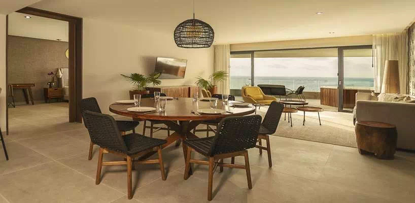 The Fives Ocean Front