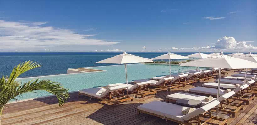 The Fives Ocean Front