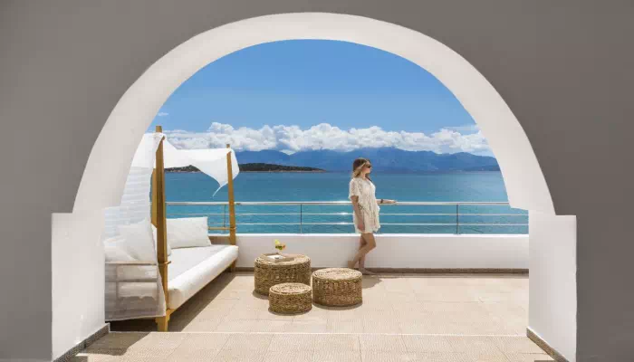 Minos Beach Art Hotel